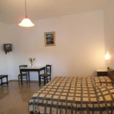 Aparthotel Alkyon 3*